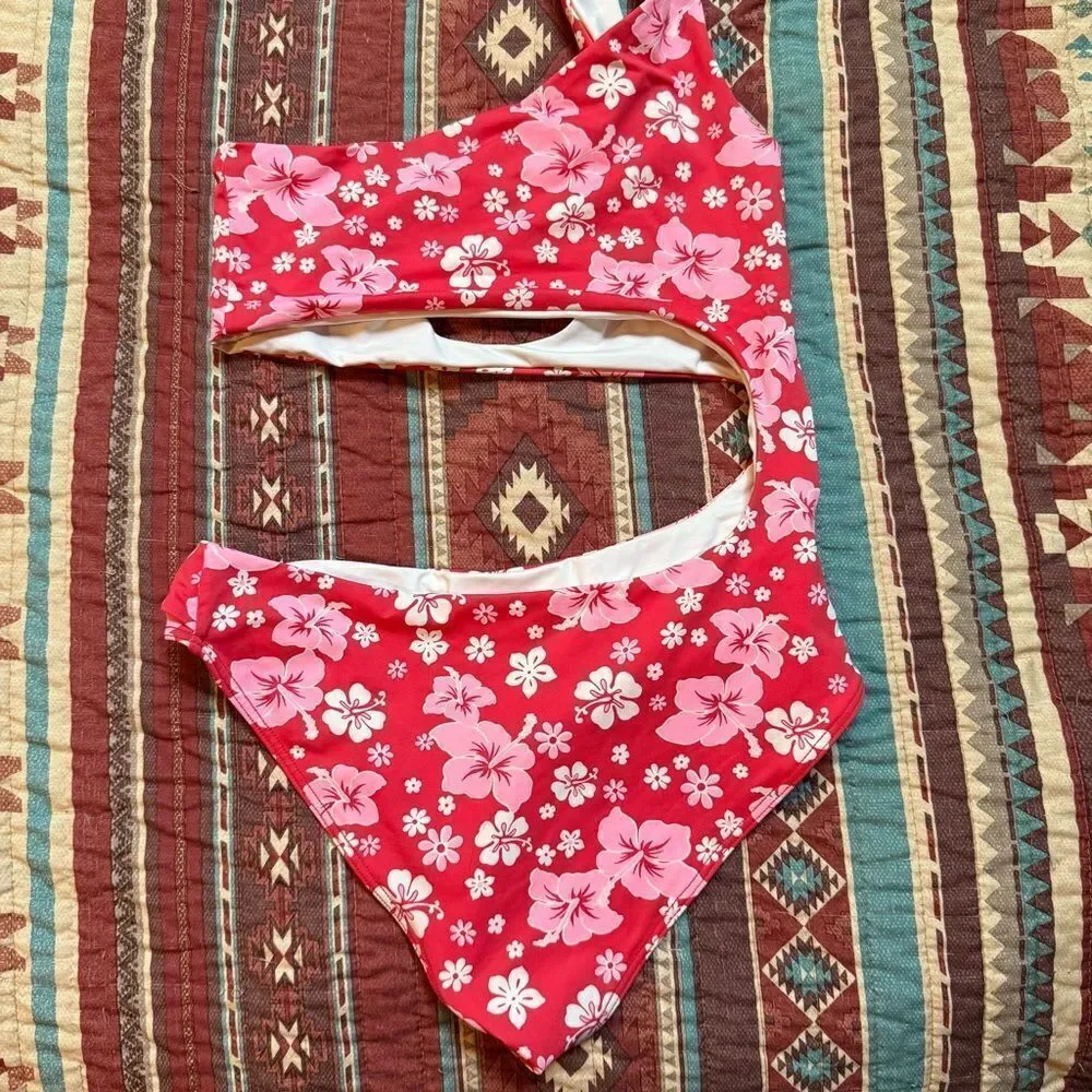 Frankie’s Bikinis cute cut out one piece size XS